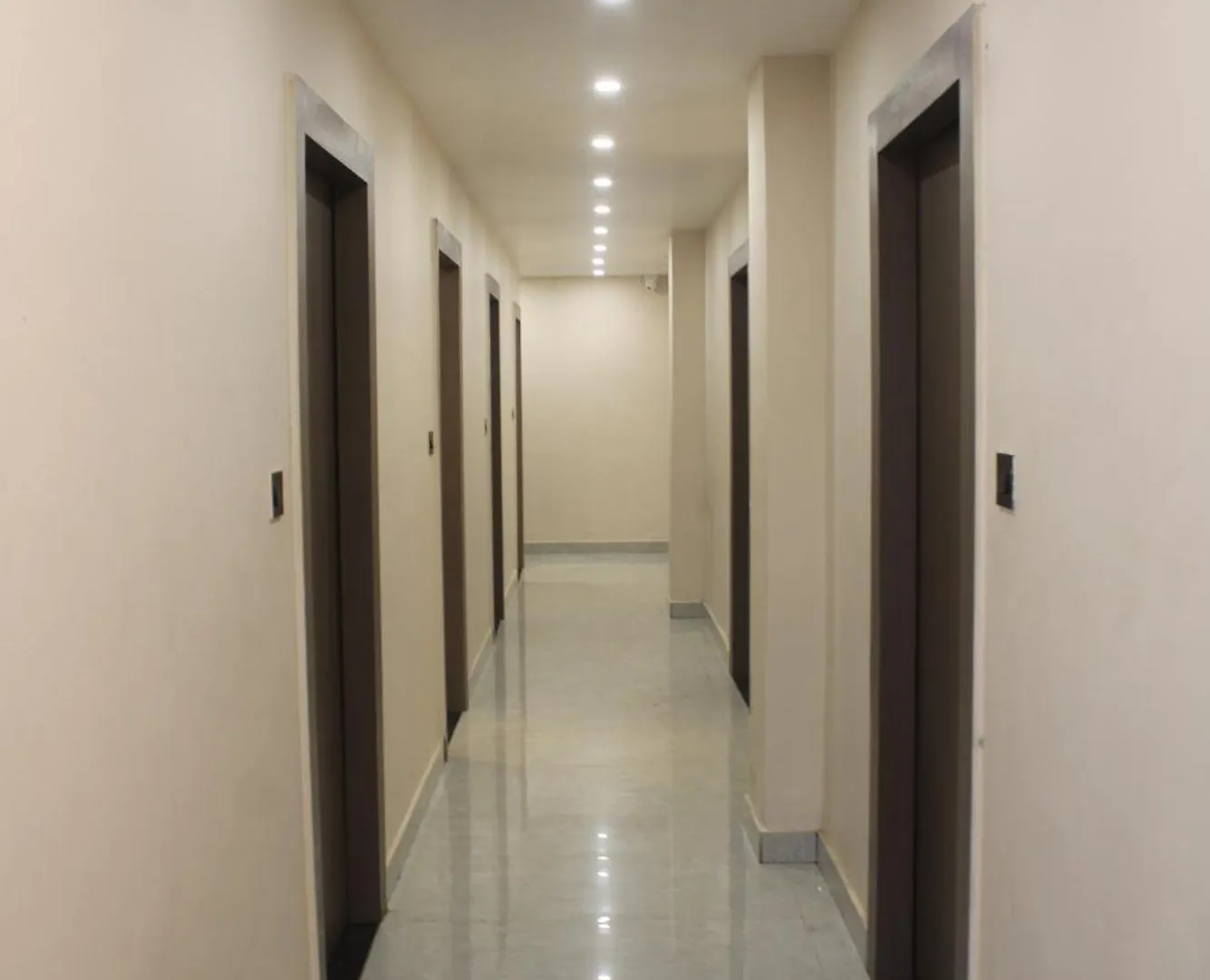 Hotel Grs Palace Varanasi